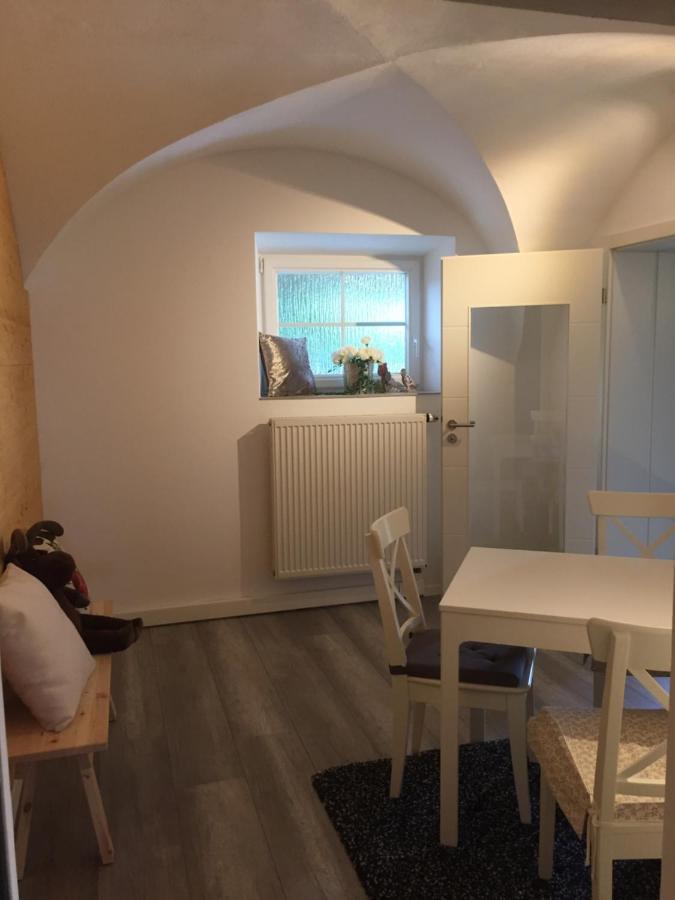 Apartmentvermietung Ingrid Bolkart - Landleben 6 Illertissen Bagian luar foto